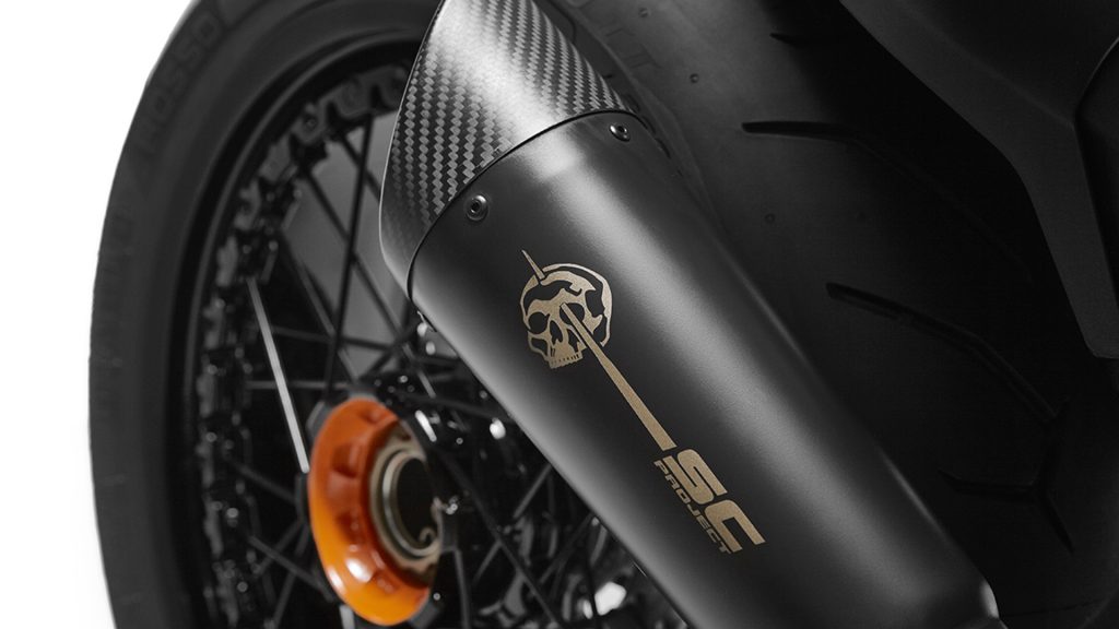 mv-agusta-dragster-800-rr-j-ax