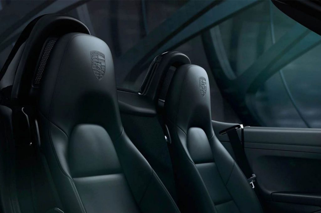 porsche-911-carrera-boxster-black-edition-21