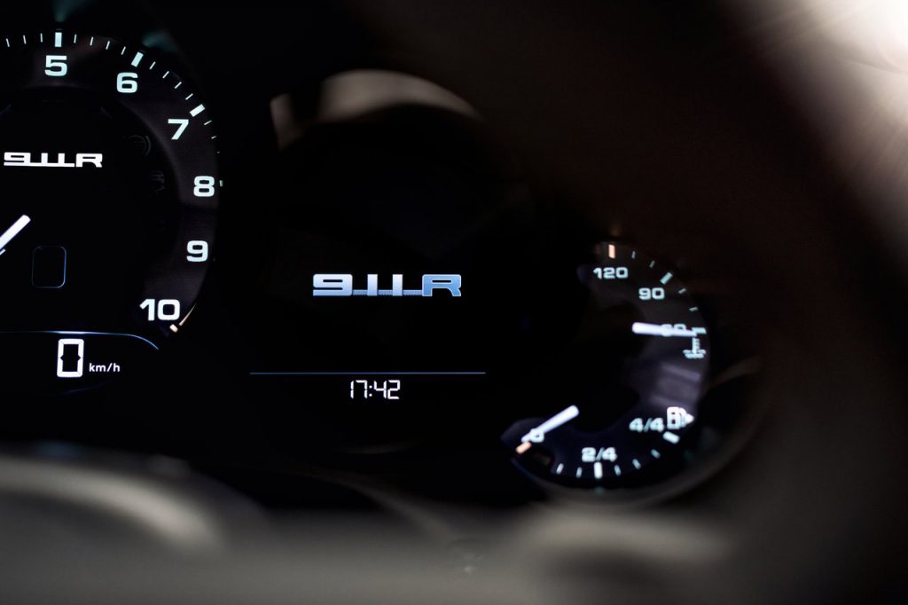 porsche-911-r