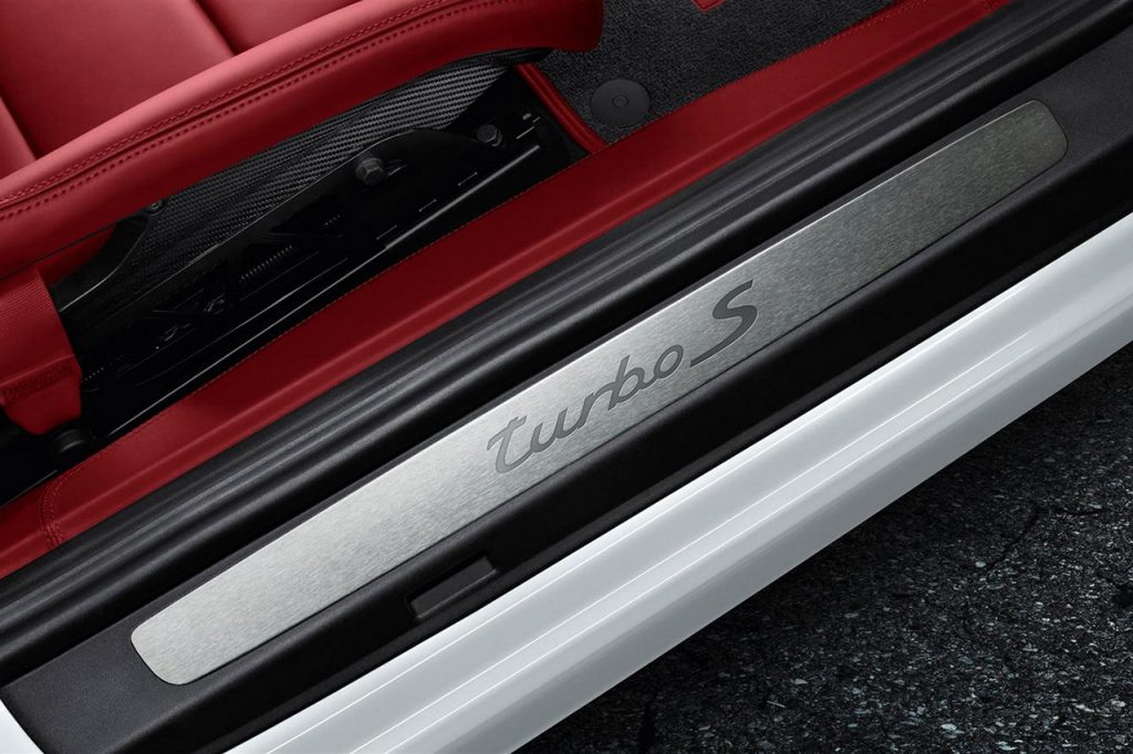 porsche-exclusive-911-facelift
