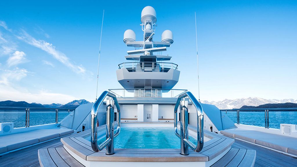 abeking-rasmussen-cloudbreak-explorer-11