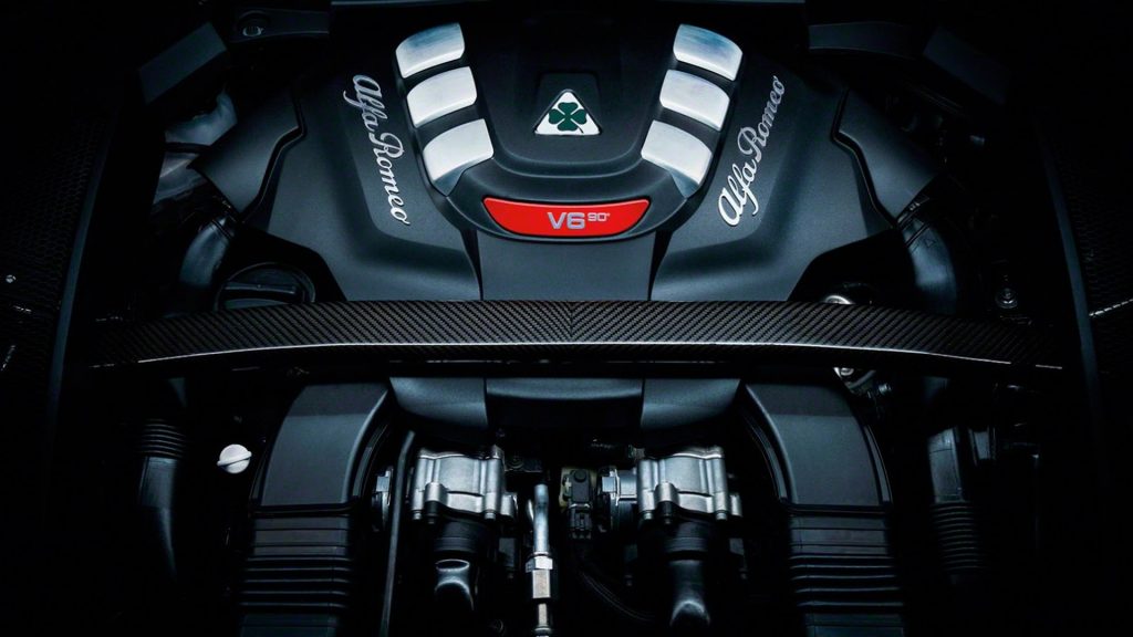 alfa-romeo-stelvio-quadrifoglio