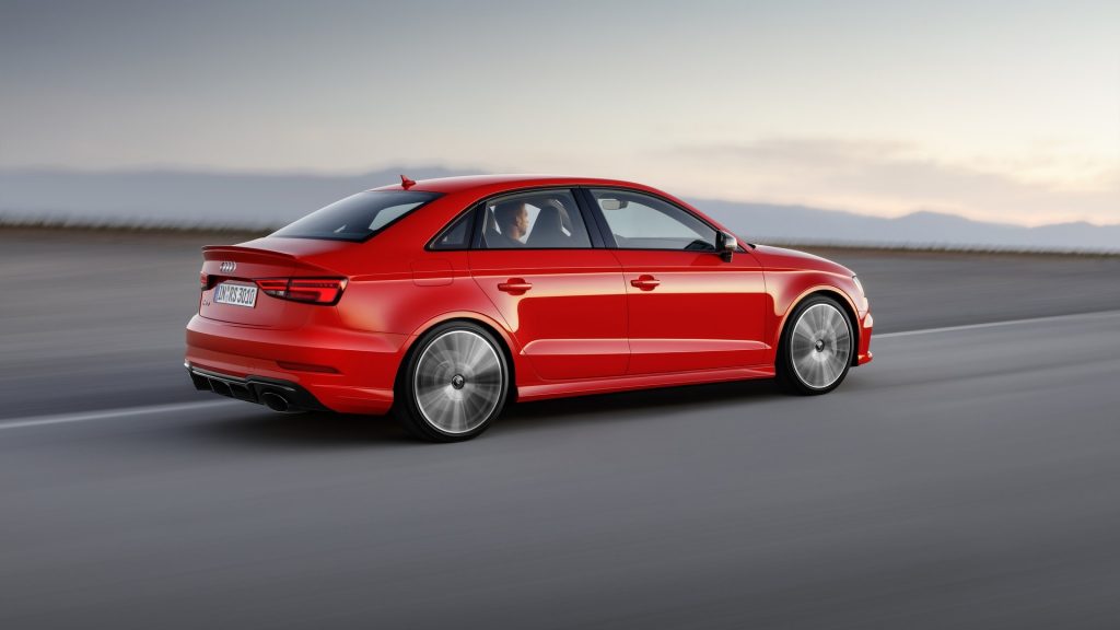 audi-rs3-berlina