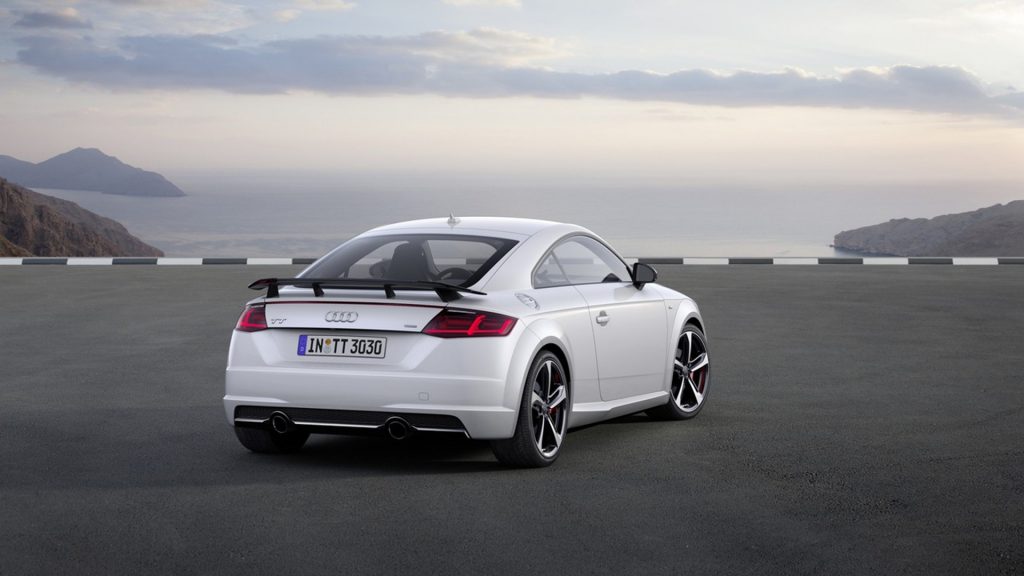 audi-tt-s-line-competition