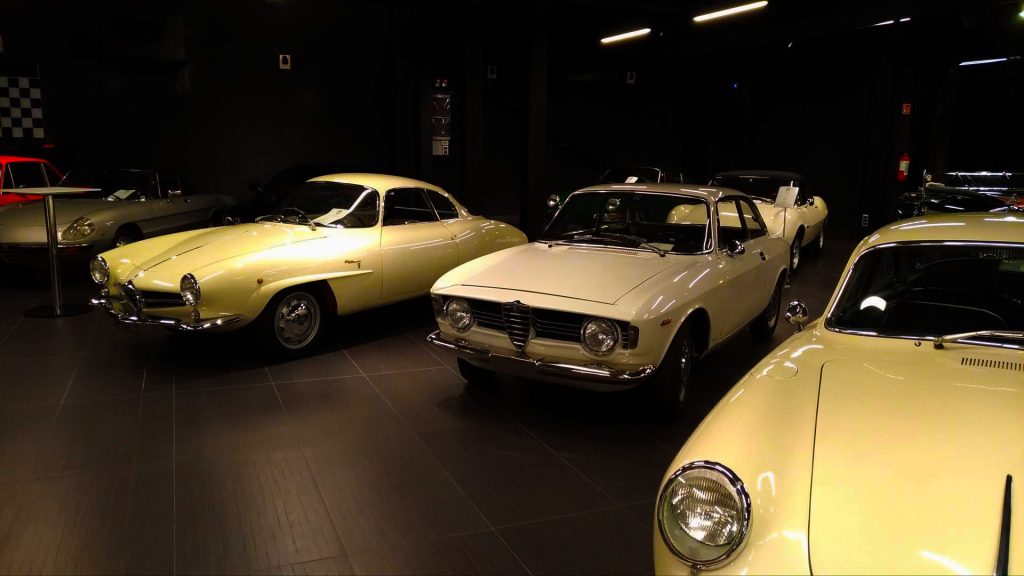 classic-car-auction-yearbook-2015-2016-credit-suisse