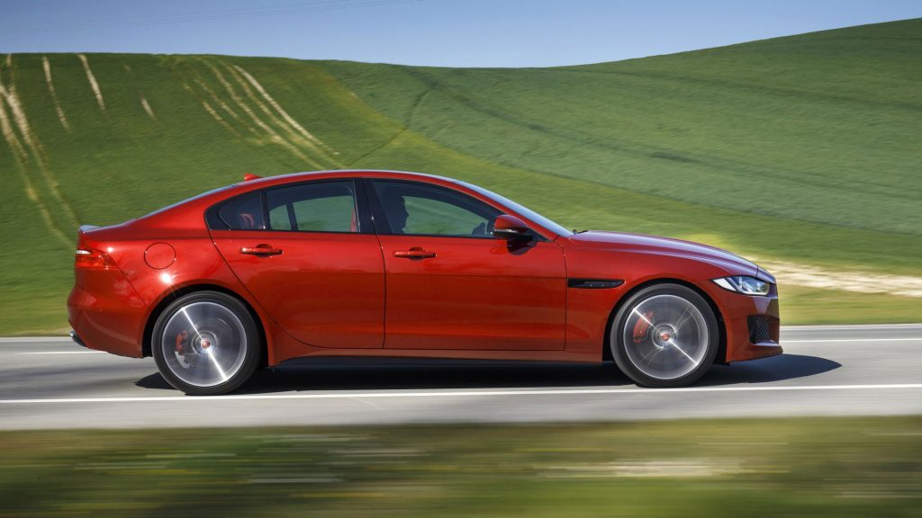 jaguar-xe-xf-f-pace-my-2017