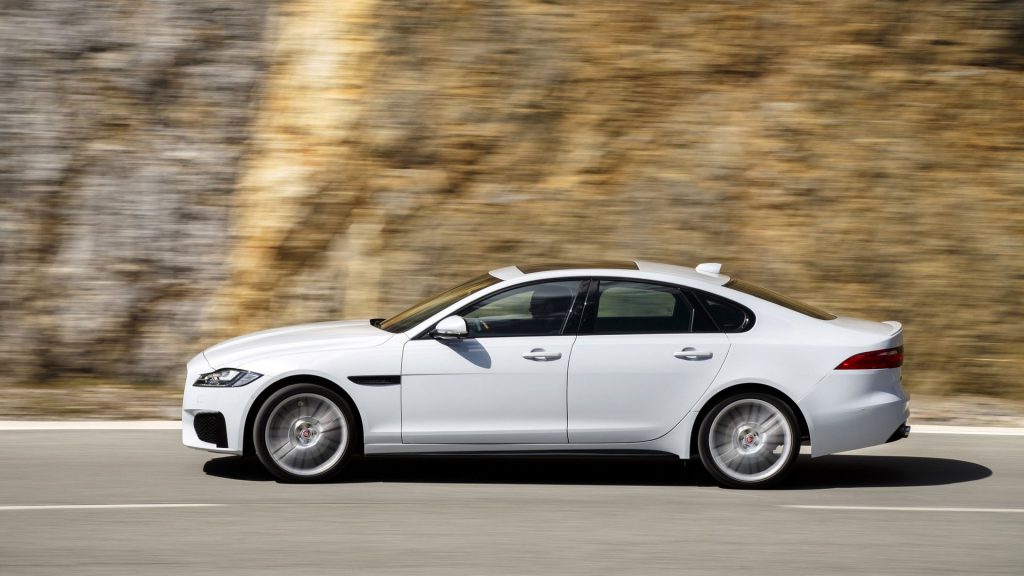 jaguar-xe-xf-f-pace-my-2017