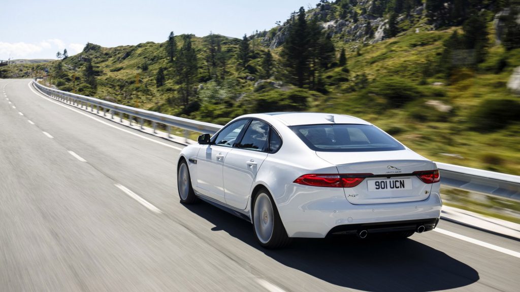 jaguar-xe-xf-f-pace-my-2017