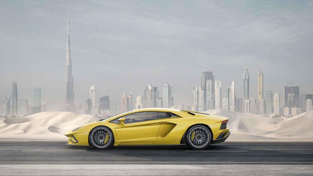 lamborghini-aventador-s