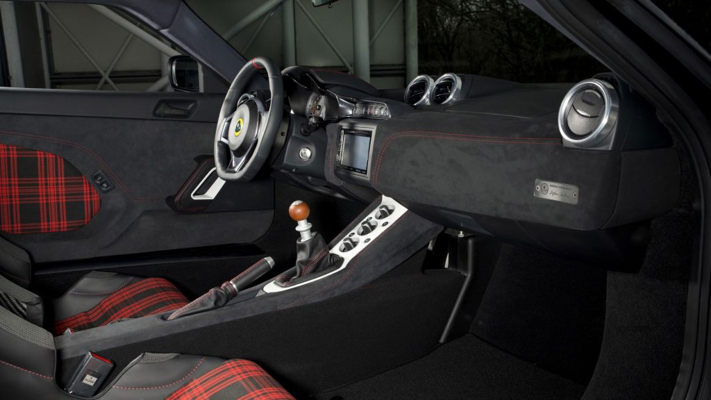 lotus-evora-sport-410-james-bond-esprit-s1-6