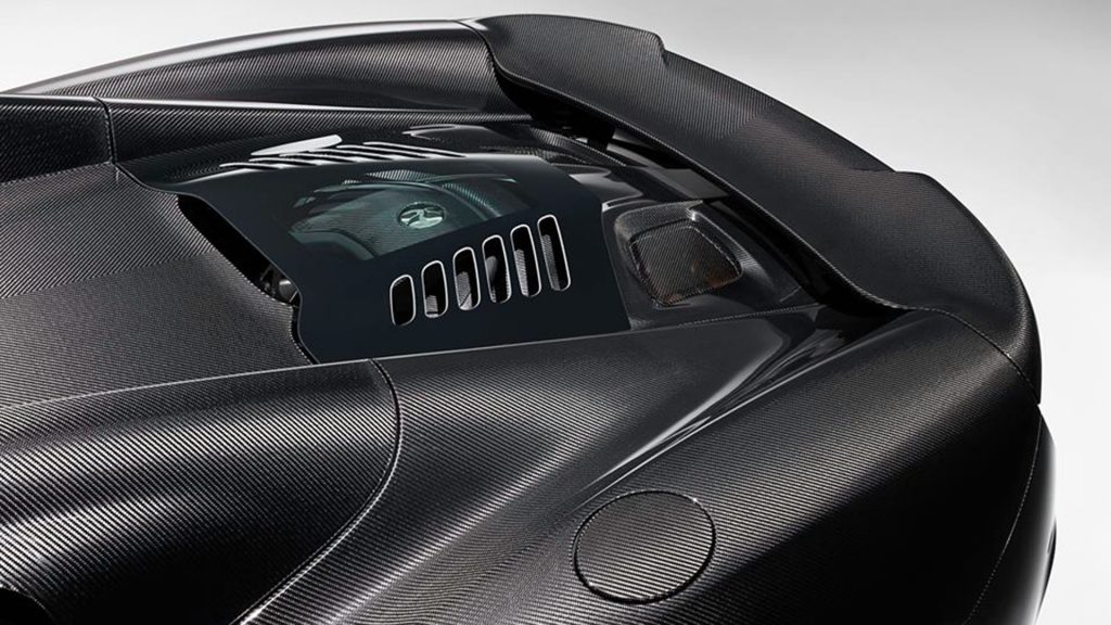 mclaren-675lt-spider-mso-carbon-series-lt