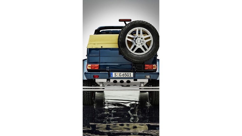 mercedes-maybach-g650-landaulet-16