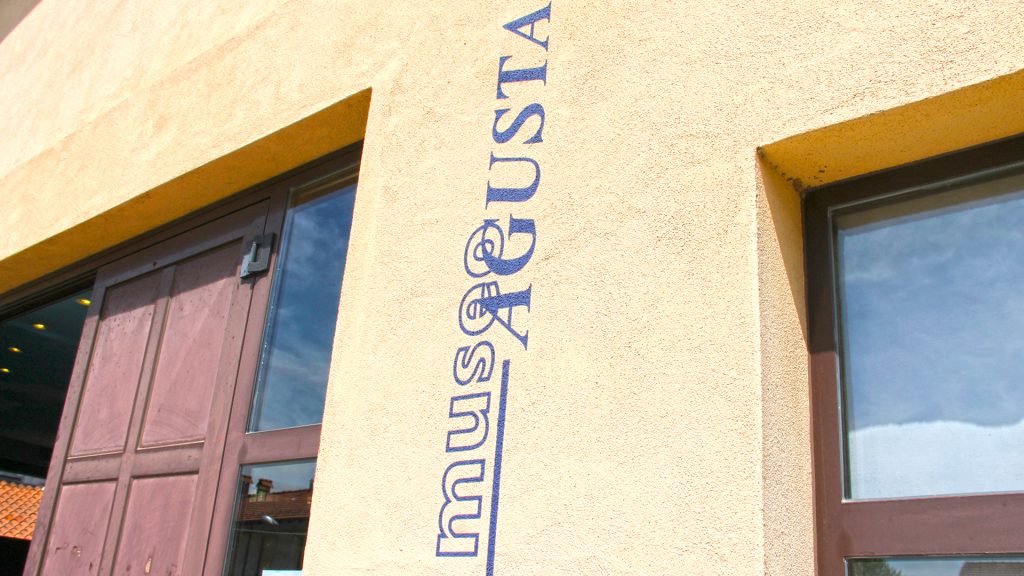 museo-agusta-cascina-costa-mv-agusta-brutale-800