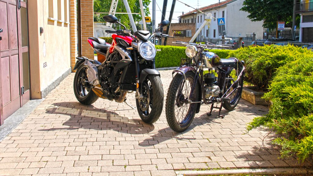 museo-agusta-cascina-costa-mv-agusta-brutale-800