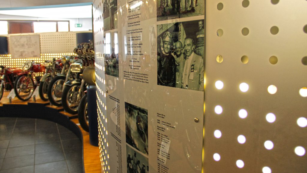 museo-agusta-cascina-costa-mv-agusta-brutale-800