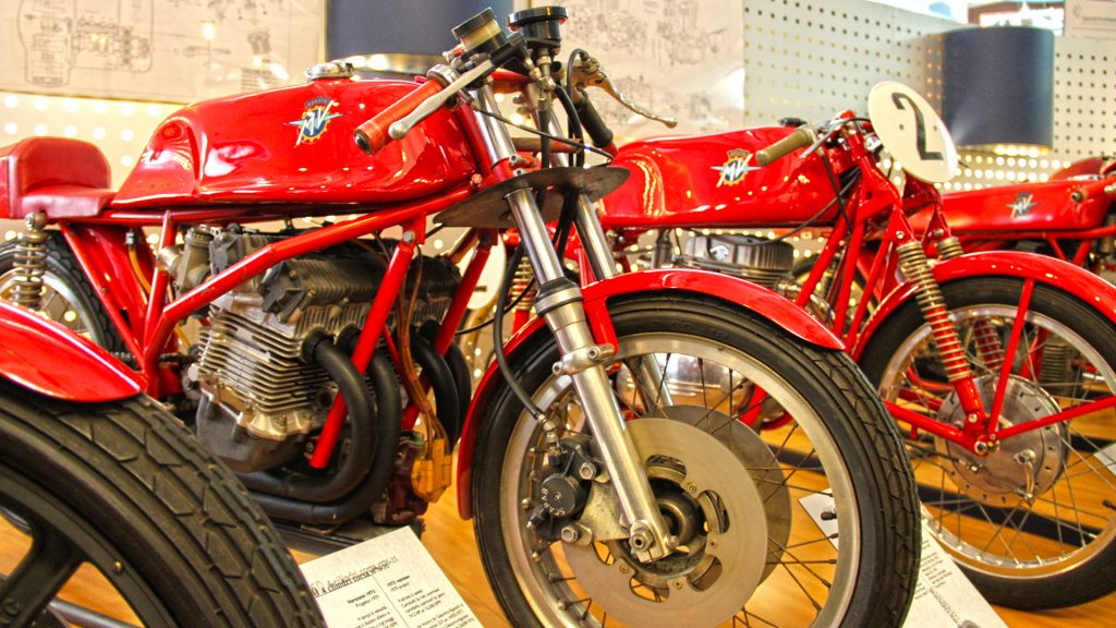 museo-agusta-cascina-costa-mv-agusta-brutale-800