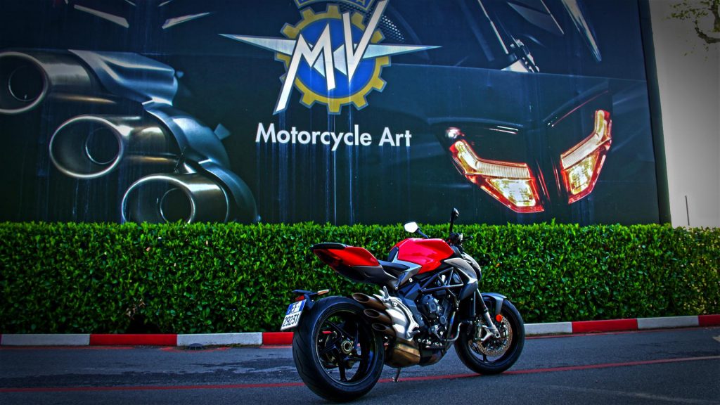 mv-agusta-brutale-800-prova-test-15