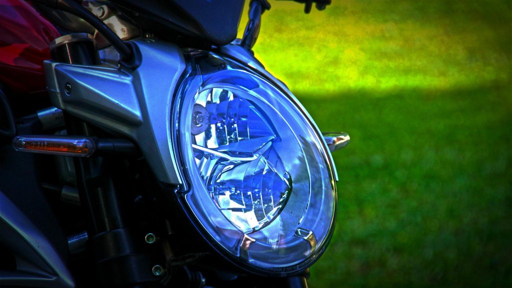 mv-agusta-brutale-800-prova-test-43