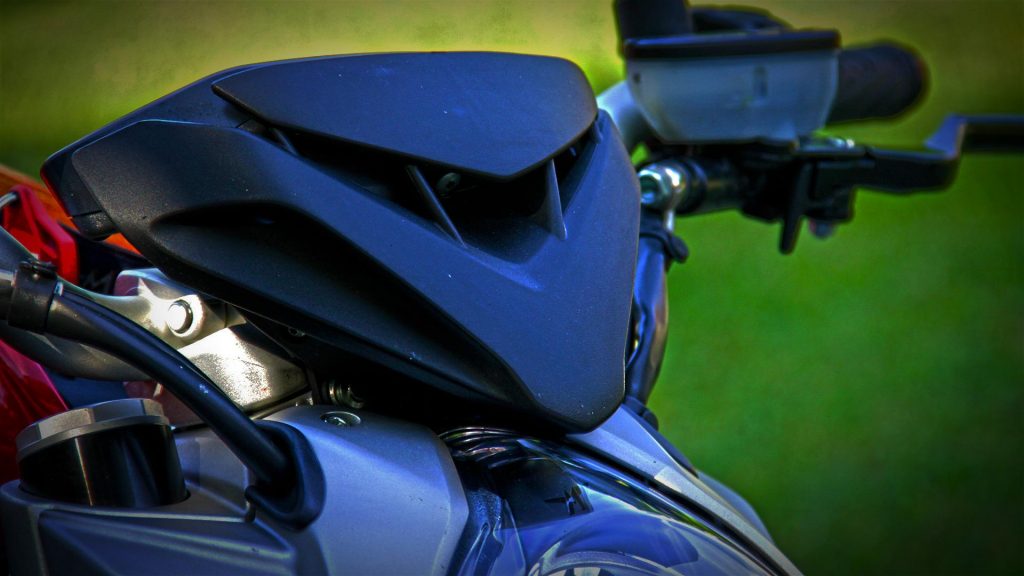 mv-agusta-brutale-800-prova-test-44