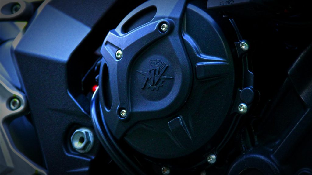 mv-agusta-brutale-800-prova-test-49