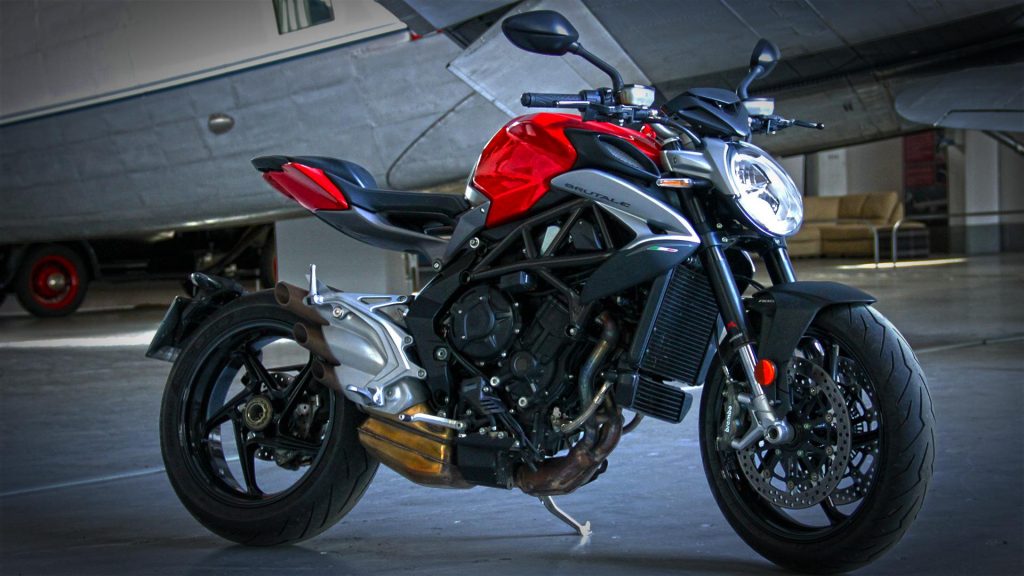 mv-agusta-brutale-800-prova-test-70