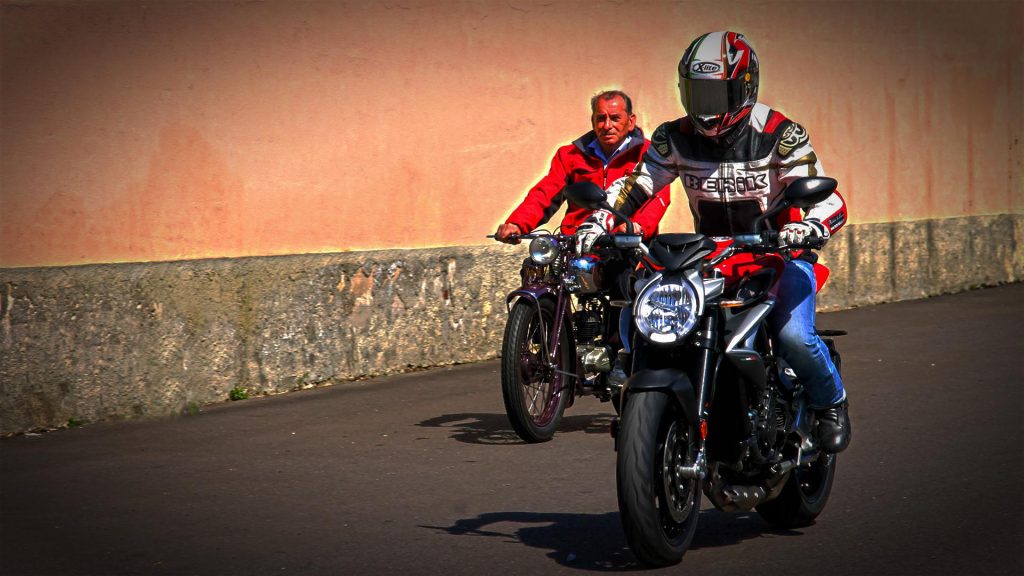 mv-agusta-brutale-800-prova-test-81