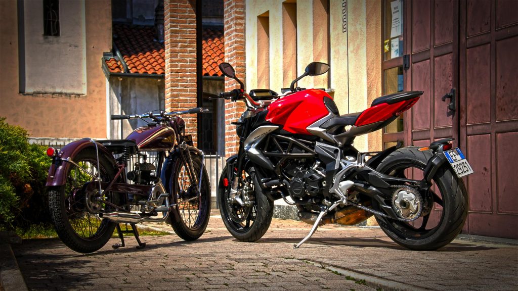 mv-agusta-brutale-800-prova-test-92
