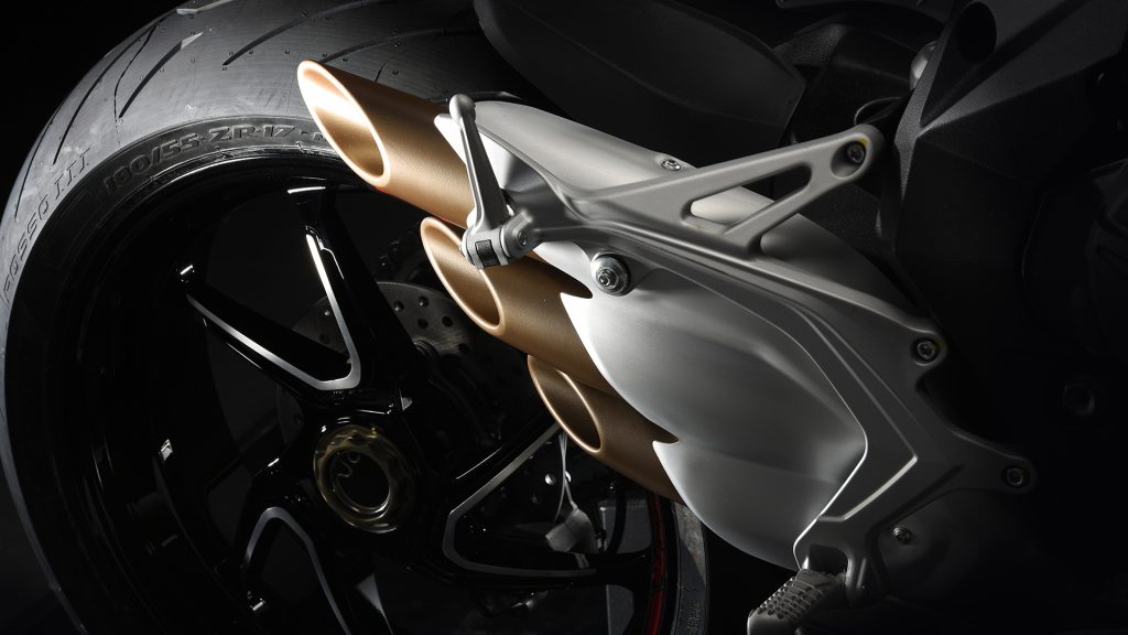 mv-agusta-brutale-800-rr