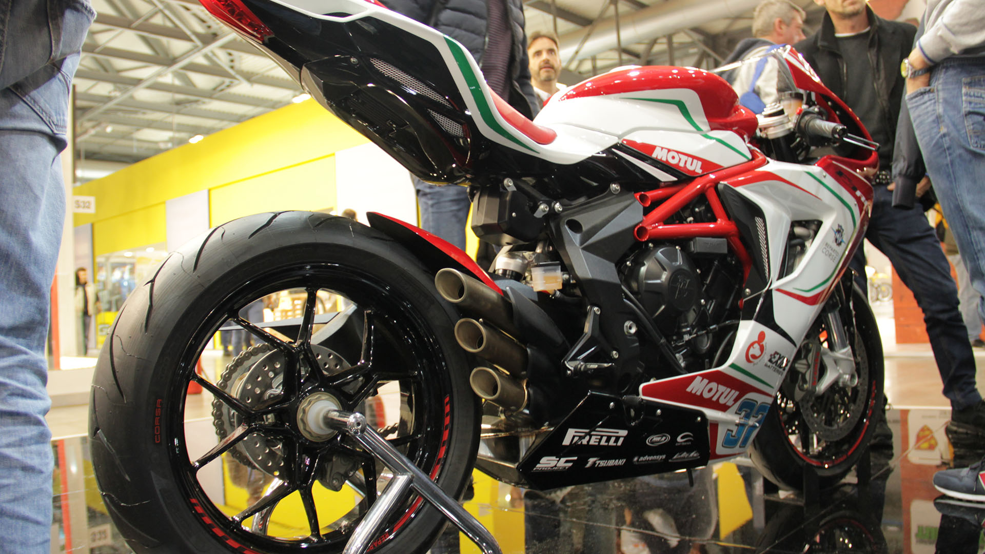 mv-agusta-eicma-2016