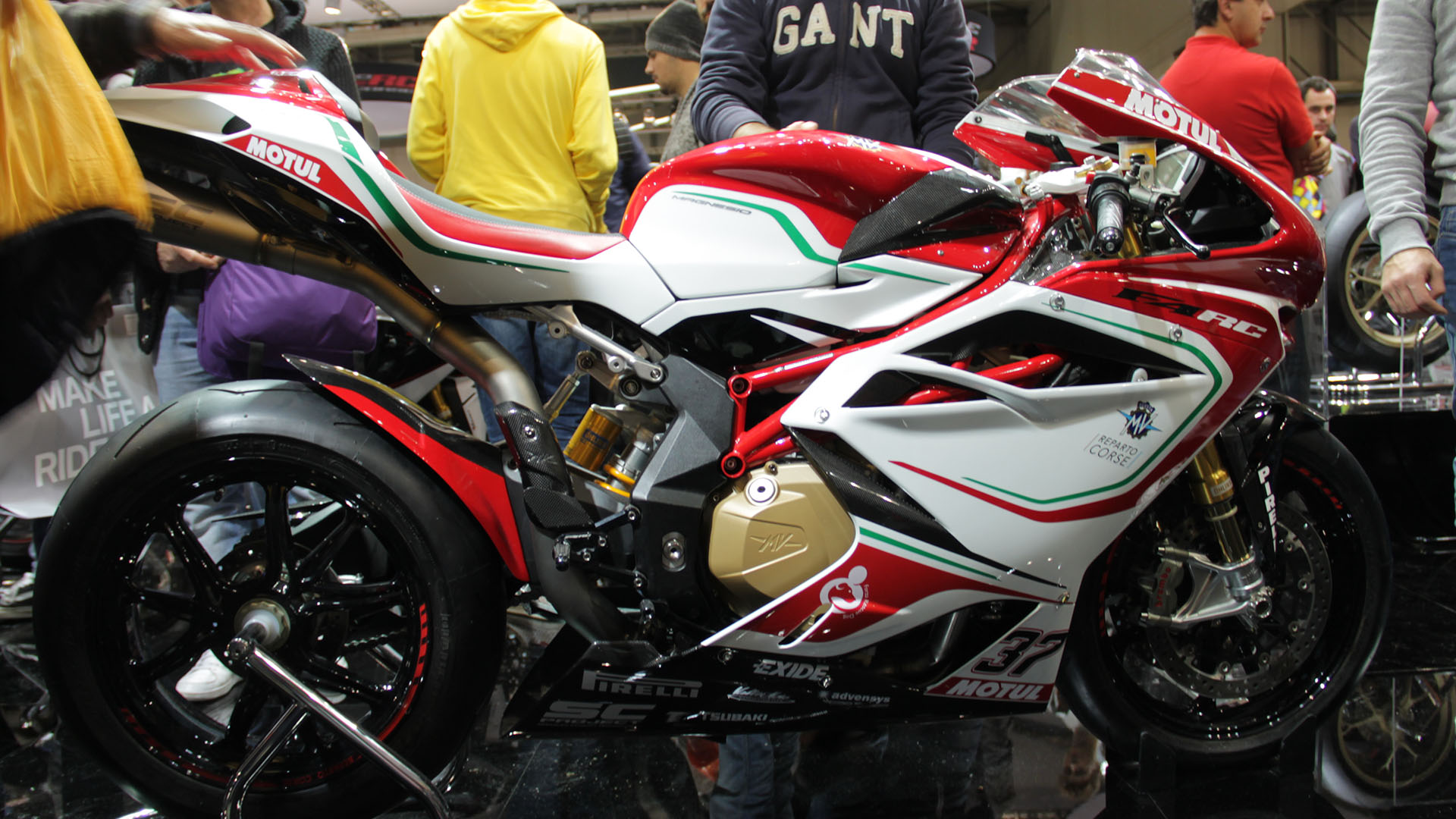 mv-agusta-eicma-2016