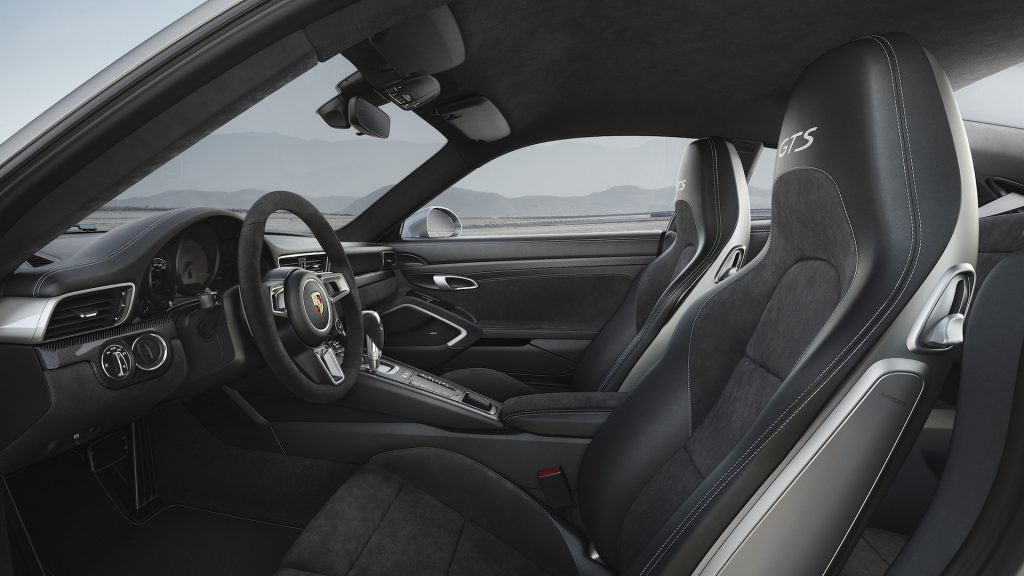 nuova-porsche-gts-detroit-2017