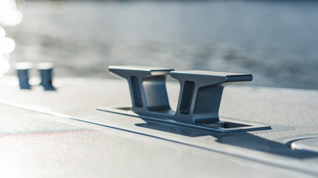 silver-arrows-marine-arrow460-granturismo-mercedes-benz