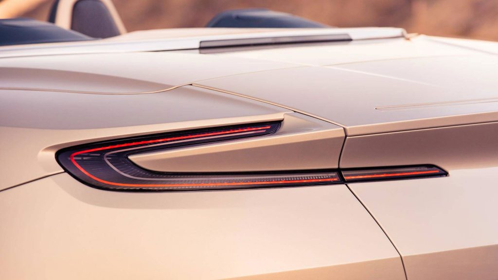 aston-martin-db11-volante