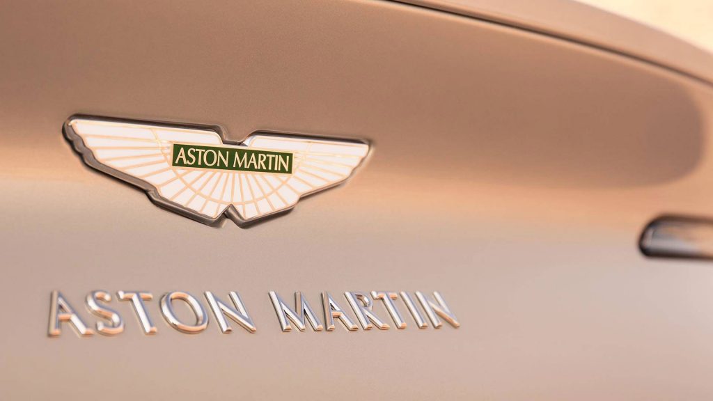 aston-martin-db11-volante