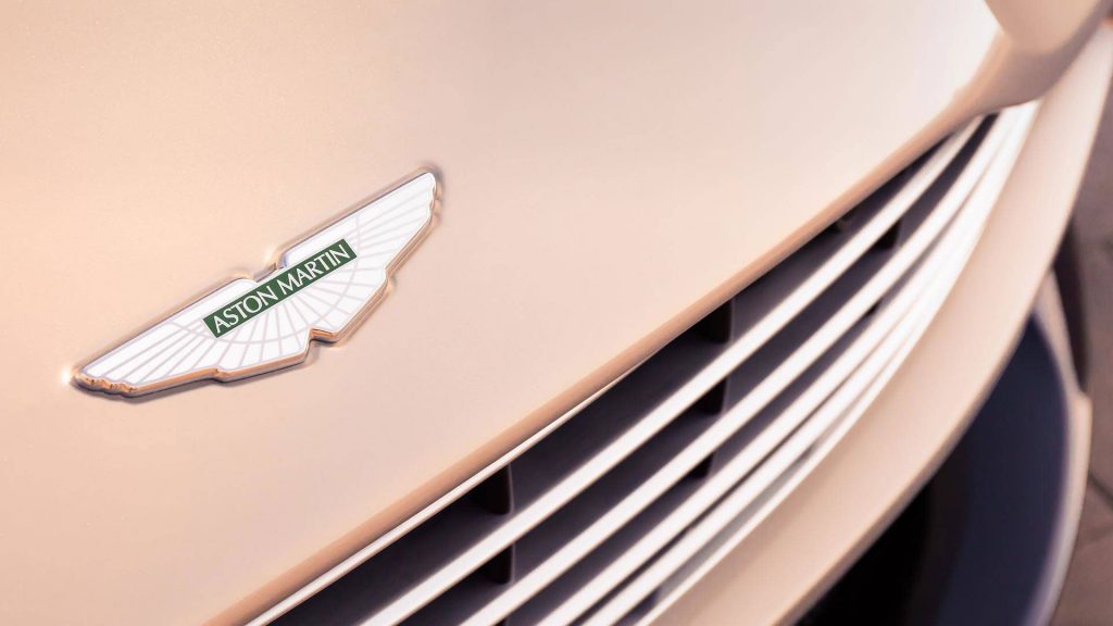 aston-martin-db11-volante