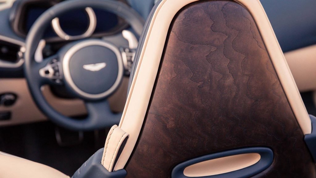aston-martin-db11-volante