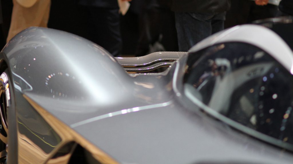 aston-martin-ginevra-2017-13