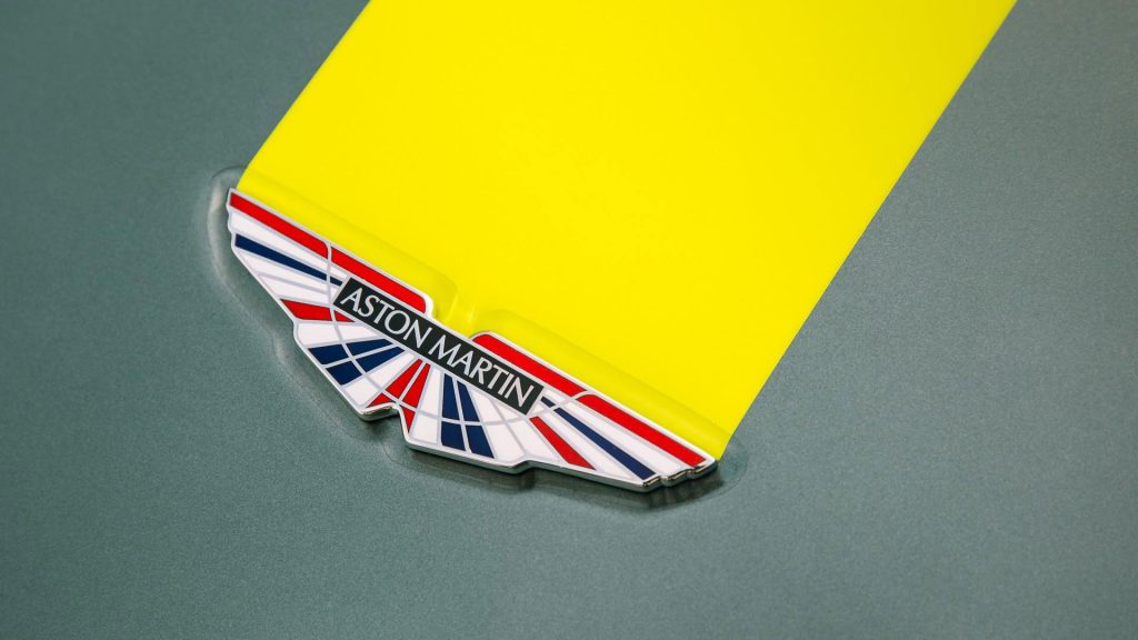 aston-martin-vantage-amr