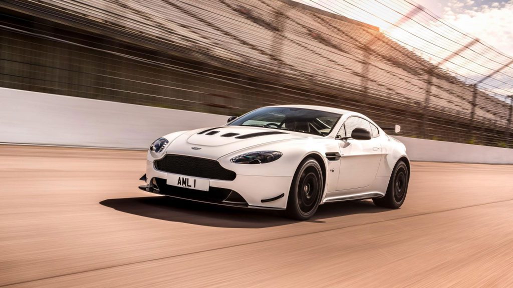 aston-martin-vantage-amr