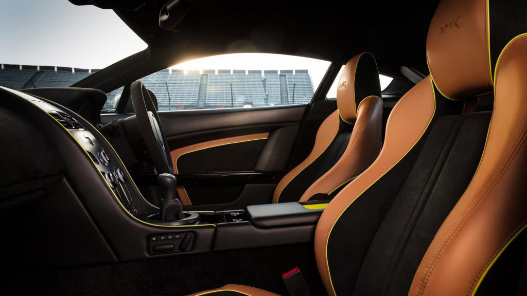 aston-martin-vantage-amr