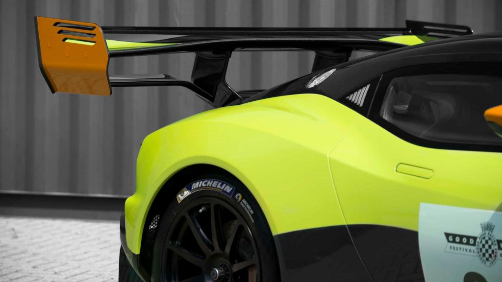 aston-martin-vulcan-amr-pro