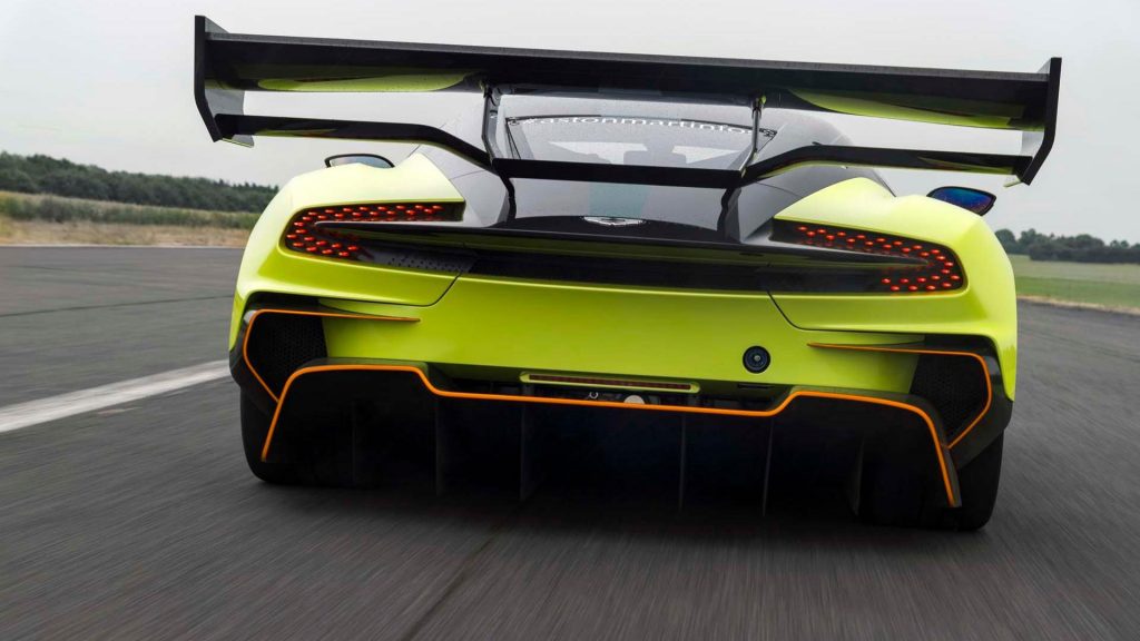 aston-martin-vulcan-amr-pro