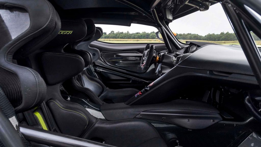 aston-martin-vulcan-amr-pro