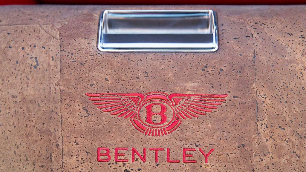 bentley-bentayga-falconry-mulliner-24