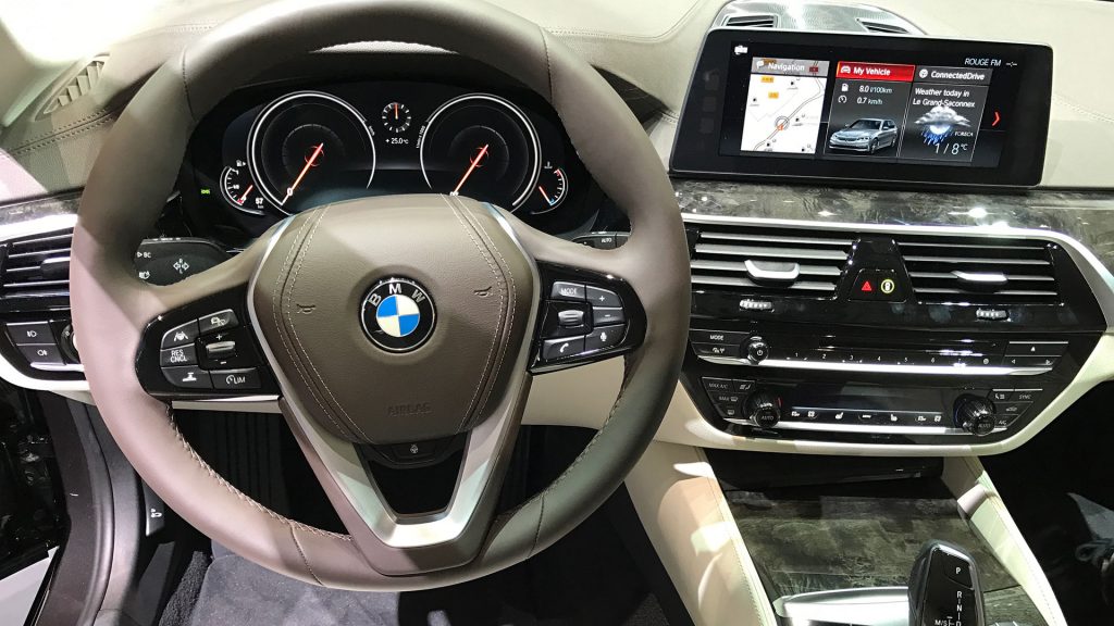 bmw-ginevra-2017-10-1