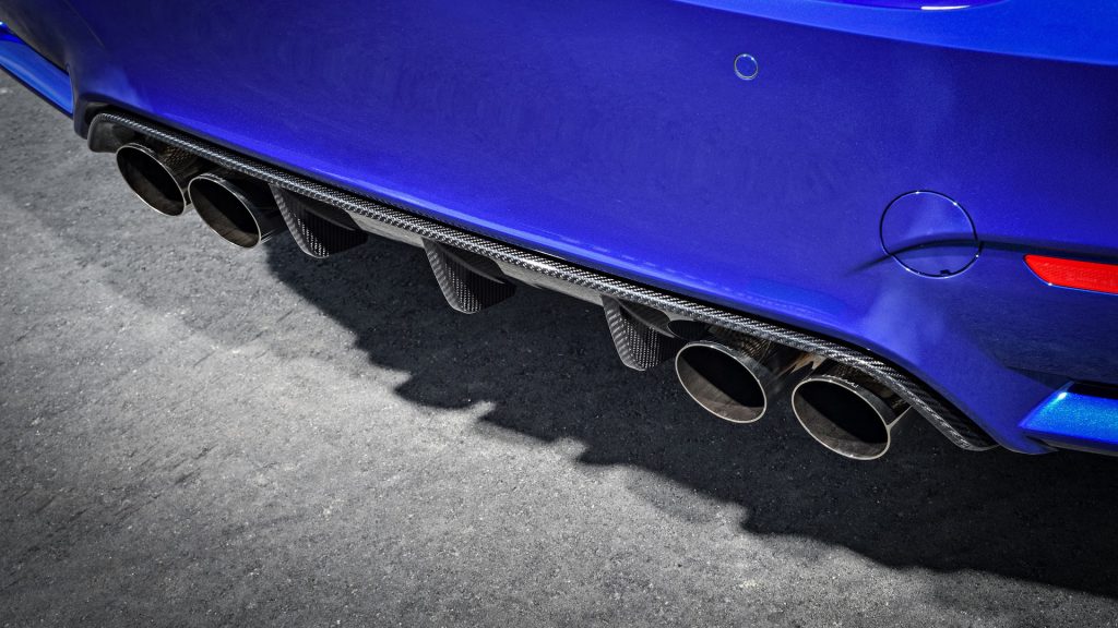 bmw-m4-cs-30