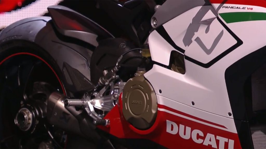 ducati-panigale-v4
