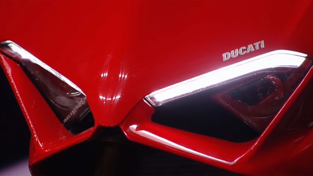 ducati-panigale-v4