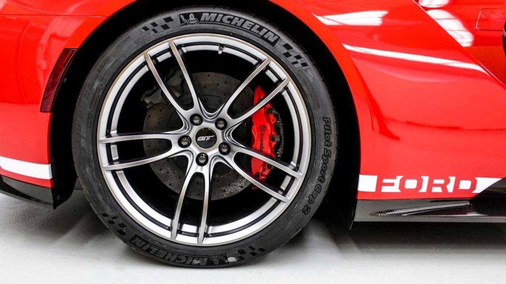 ford-gt-67-heritage-edition