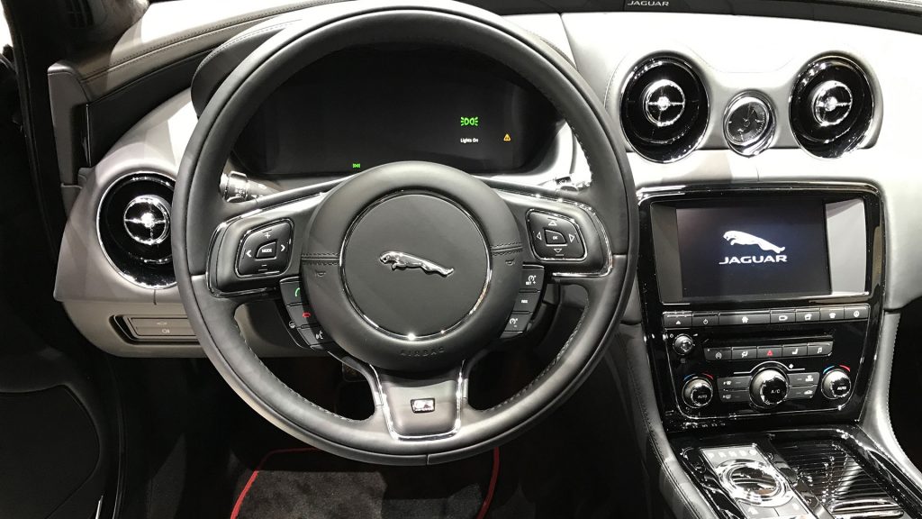 jaguar-ginevra-2017-6